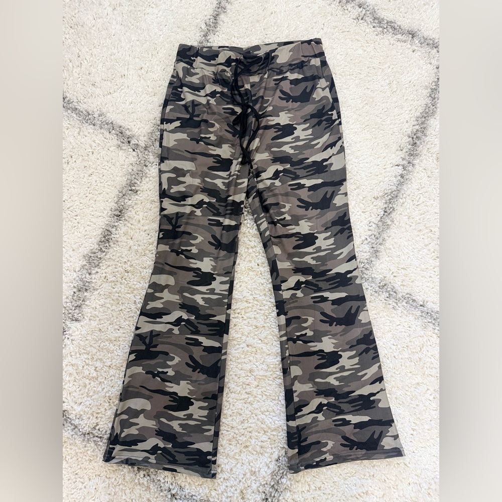 Camouflage Women’s Pants